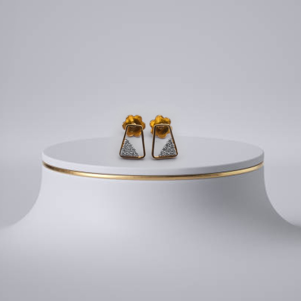 DIAMOND STUD
