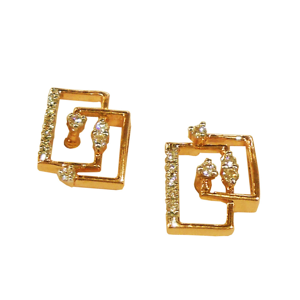 DIAMOND STUD